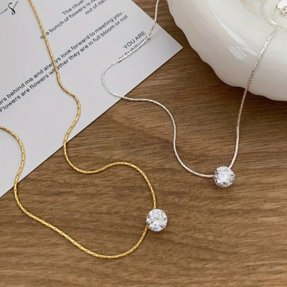 Colier cu moissanit Cléa